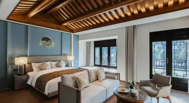 Люкс Premium Anji Eryuehua Hot Spring Resort Hotel (Yunshang Grassland Branch)