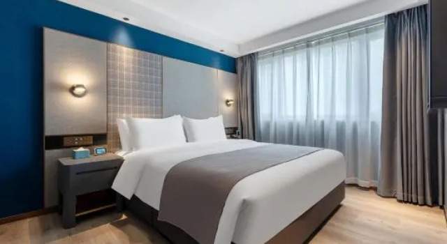 Люкс Premier LANOU Hotel (Luohu Port Xiangxi Village Subway Station)