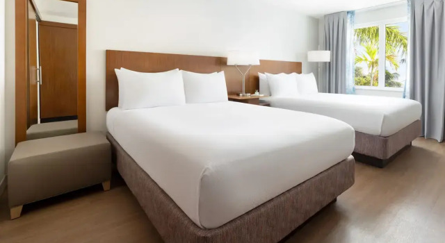 Четырёхместный номер Standard Fairfield by Marriott Inn & Suites Key West at The Keys Collection