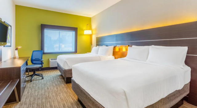 Holiday Inn Express Hotel & Suites Ex I-71/Oh State Fair/Expo Ctr, Reserva ahora Hotel Hoteles en Columbus con piscina, cerca de MAPFRE Stadium, Piscina