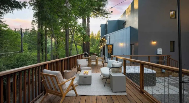 Коттедж Mill Creek by Avantstay Modern Design, Patio, Hot Tub
