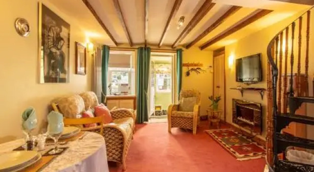 Benfield Cottage, Забронировать Дом для отпуска Отели Шотландских границ с парковкой, Парковка