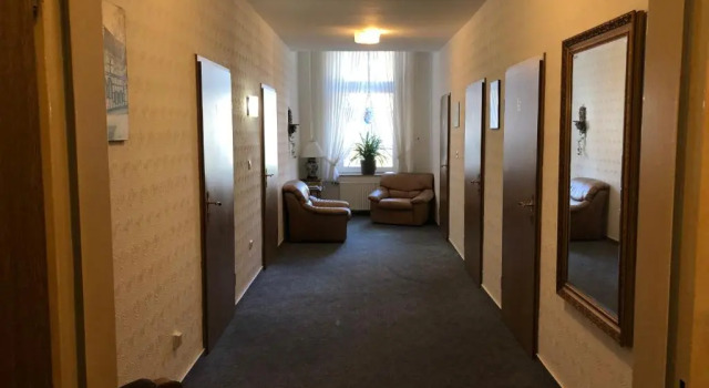 Hotel Westfälischer Hof, Забронировать Отель Хаттинген 