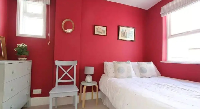 Spacious 3 Bedroom Home In North London