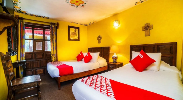 Трёхместный номер Standard OYO Hotel El Mineral, Tlalpujahua