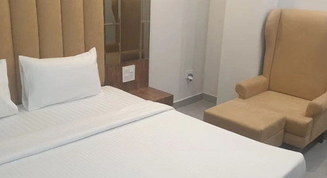 Hotel Grand Maurya, Забронировать Отель Сахаранпур штат Уттар-Прадеш
