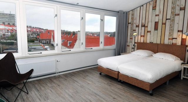 Amsterdam Beach Hotel