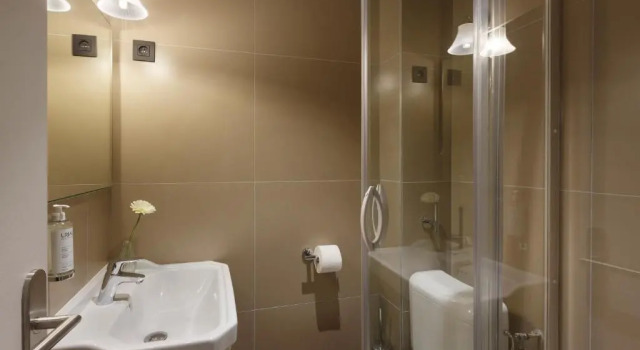 Двухместный номер Standard Maison Barbillon Grenoble - Centre Gare