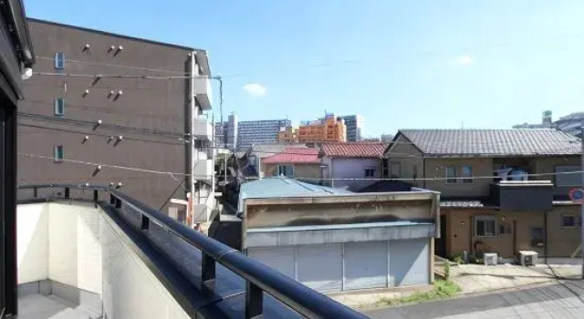 New 2-story house! 2 minutes to station, parking, easy Disneyland access, near restaurants & shops, Buchen Sie Hotel Chiba Chiba