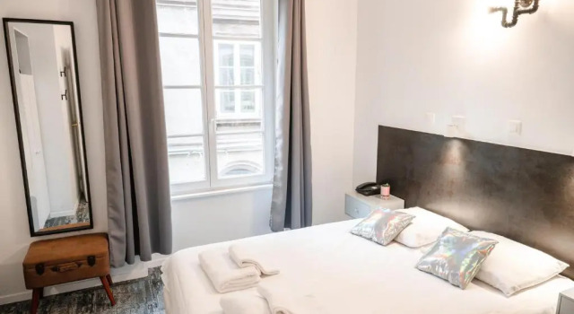 Двухместный номер Classic Hotel des Arts - Centre Cathédrale