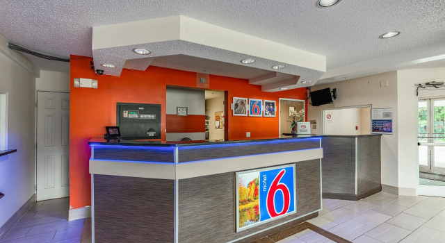 Motel 6 Charlotte, NC - University