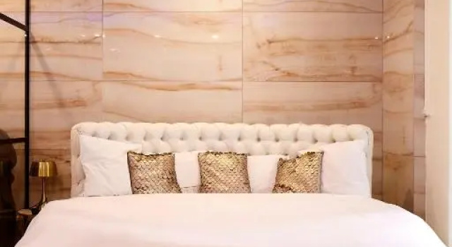 Golden house, Забронировать Апартаменты/квартира Отели в центре Руана, в центре