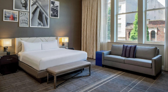 Двухместный номер Executive Hilton Richmond Downtown
