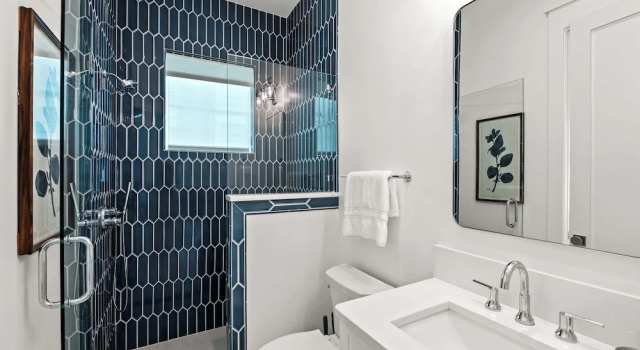 Коттедж Beautiful Seacrest Home, Sleeps 16 - Lagoon Pool and Beach Tram Service