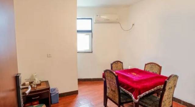 Jiazhou Hotel