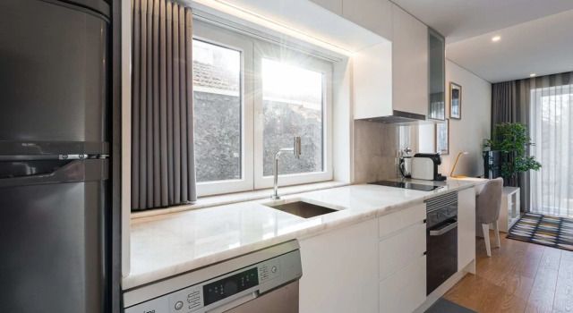 Guestready - Damask Parlor, Забронировать Отель Порту Регион Порту, рядом с Lapa Metro Station