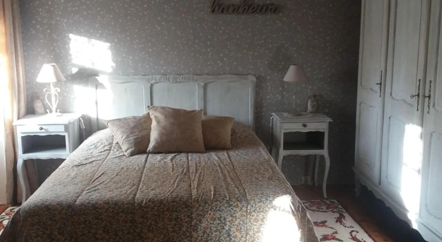 Holiday Home in Montaigu-Les-Bois with Garden, Забронировать Отель  