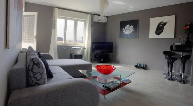 Апартаменты Classic Art Apartment