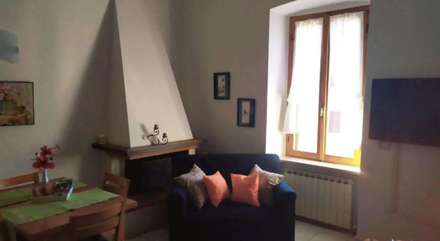 Mameli Suite Spoleto, Varaa Hotelli Spoleto Umbria