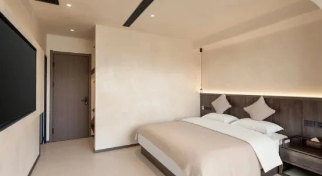 Люкс Luxury Yunyi Mountain Retreat · SOLACE | 360° Golden Mountain Sunshine · Panoramic Luxury Chinese Inn