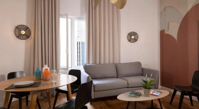 Апартаменты с 2 комнатами с балконом Yuna Blanche - Serviced Apartments