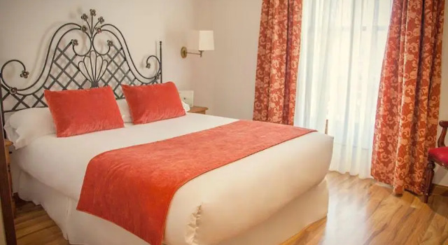 Двухместный номер Superior с балконом Palacio Azcárate Hotel