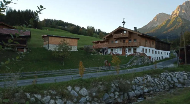 Onemooshof, Rezerwuj Hotel Hotele w Salzburg z parkingiem, Parking