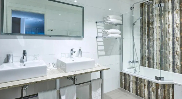 Семейный номер Classic Mercure Bale Mulhouse Aeroport