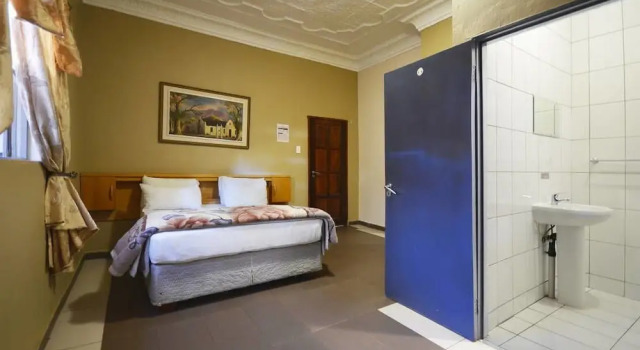 Люкс Premium Legacy Guest Lodge