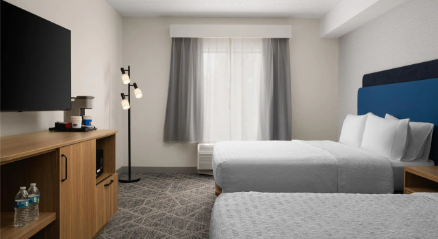 Люкс Hampton Inn & Suites Chadds Ford