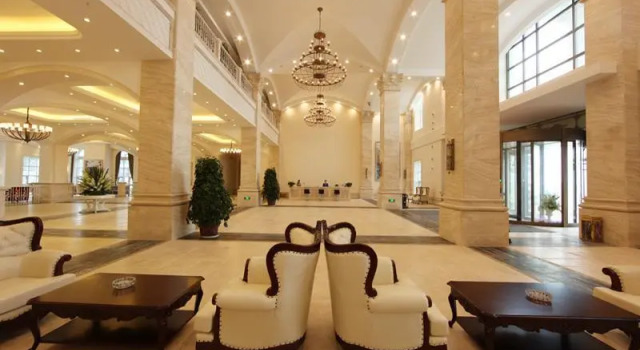 Blue Sky Hotel Yantai, Забронировать Отель Яньтай Yantai Region