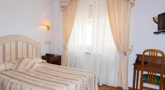 Двухместный номер Standard Hotel Avenida III