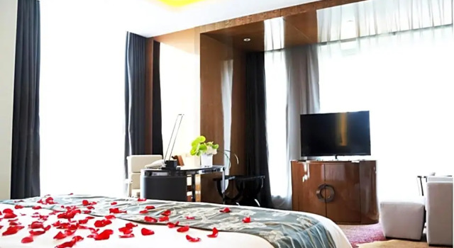 Люкс Business Ramada Plaza Liuzhou Liudong