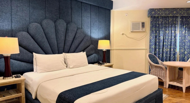 Номер Deluxe Coco Grande Hotel