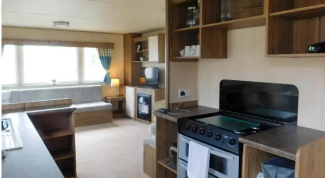 Lynch Lane Lodge - Relax in Weymouth