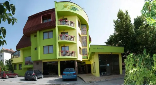 Green Hisar Hotel