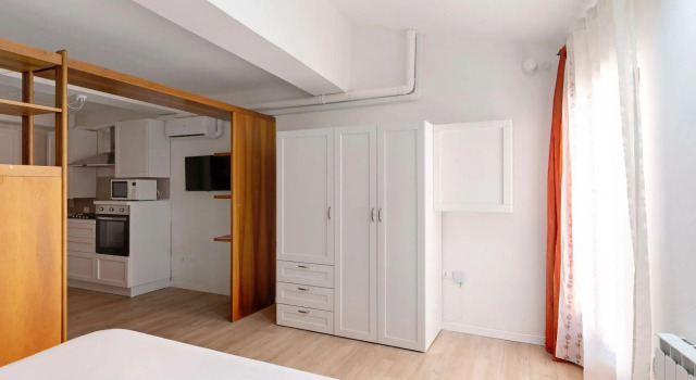 Bright and Cozy Studio by Wonderful Italy, Забронировать Отель Болонья провинция Болонья, рядом с Башня Гарисенда