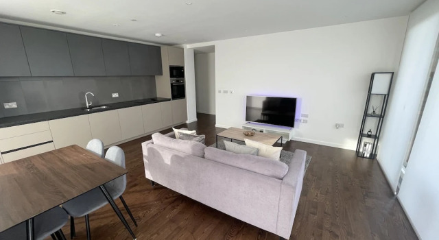 Immaculate 2bed Apartment in London - City Views, Varaa Huoneisto Asunnot kohteessa Merseyside, Huoneisto