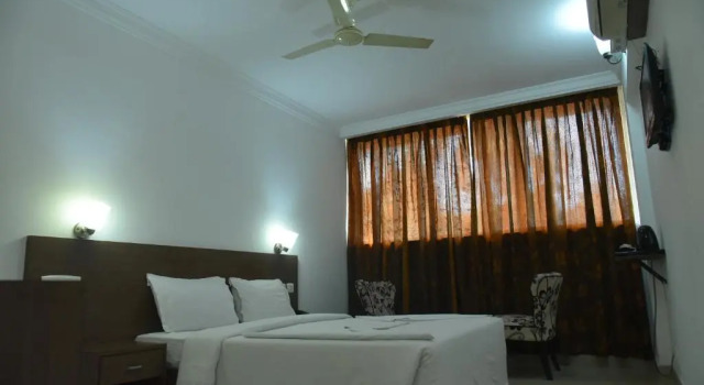 Emporium Hotel, Buchen Sie Hotel Mangalore Karnataka