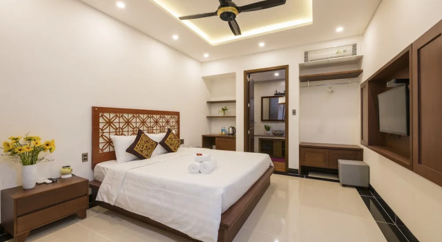 Двухместный номер Economy с балконом Phuc Hung Riverside Villa