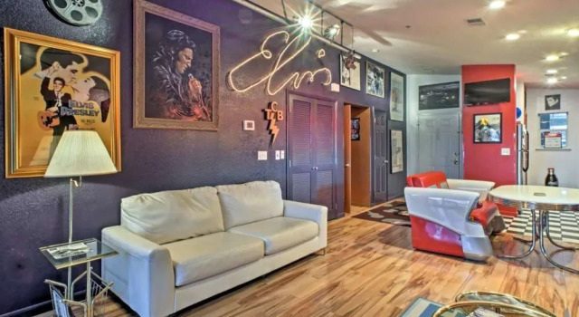 King Condo at Holiday Hills