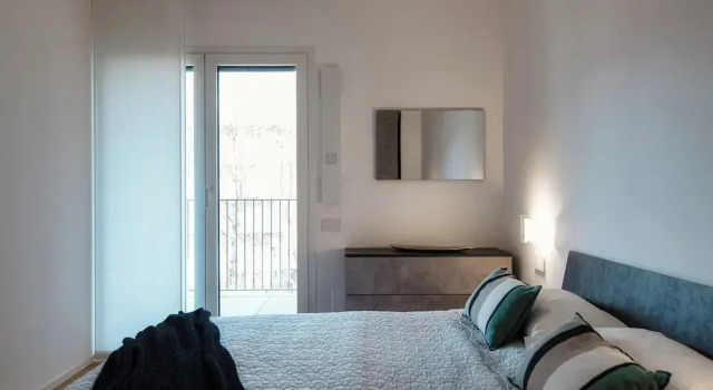 Cozy JOIVY Suite 3 with parking, Забронировать Апартаменты/квартира Апартаменты Комо, рядом с Площадь Кавур, Апартаменты/квартира