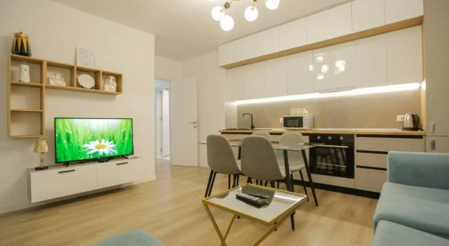 Miku Apartment-Premium 2BD At Wilson Squear