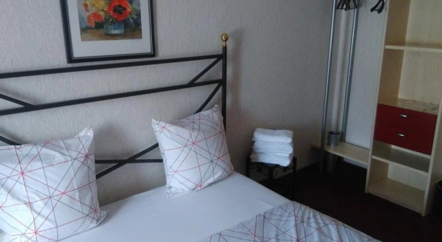 Romantik Hotel de LOurs, Book Hotel Hotels in Lake Geneva with a Pool, Swimming Pool