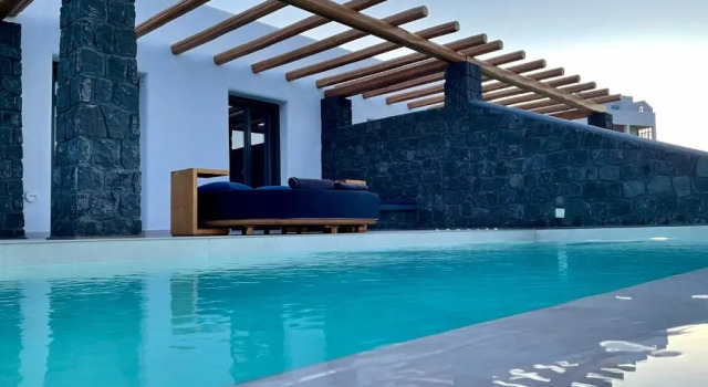 Люкс с видом на море Brilliance Suites