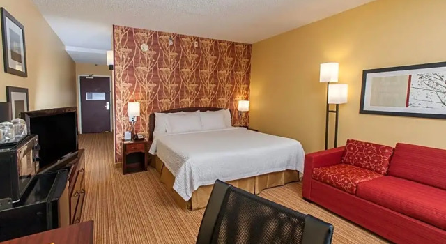 Номер Standard с балконом Courtyard by Marriott Florence