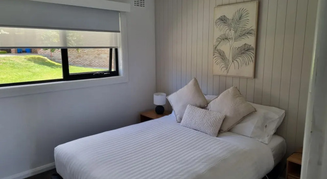Четырёхместные апартаменты с 2 комнатами Georges Bay Apartments