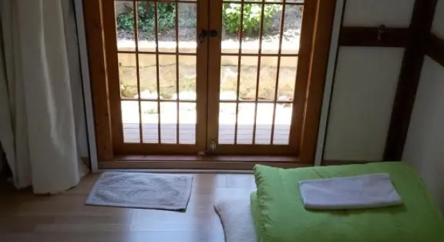 Номер Standard Hundred Years Hanok