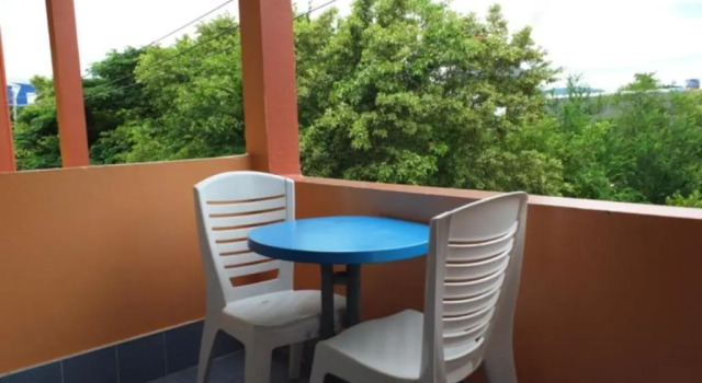 Двухместный номер Standard с балконом и с красивым видом из окна Royal Beach Guest House