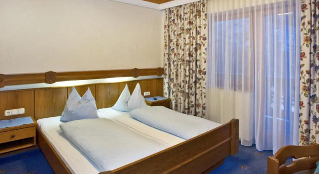 Двухместный номер Standard с балконом Hotel Berghof